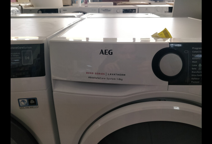 AEG Serie 8000 Asciugatrice a pompa di calore 8 Kg AEGD90047 photo2