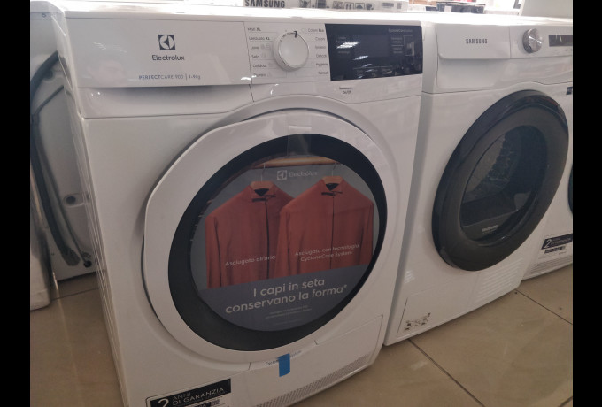 Electrolux PerfectCare 900 Asciugatrice 9 Kg EW9HY393